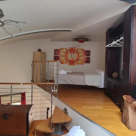 Le Ginestre Apartment